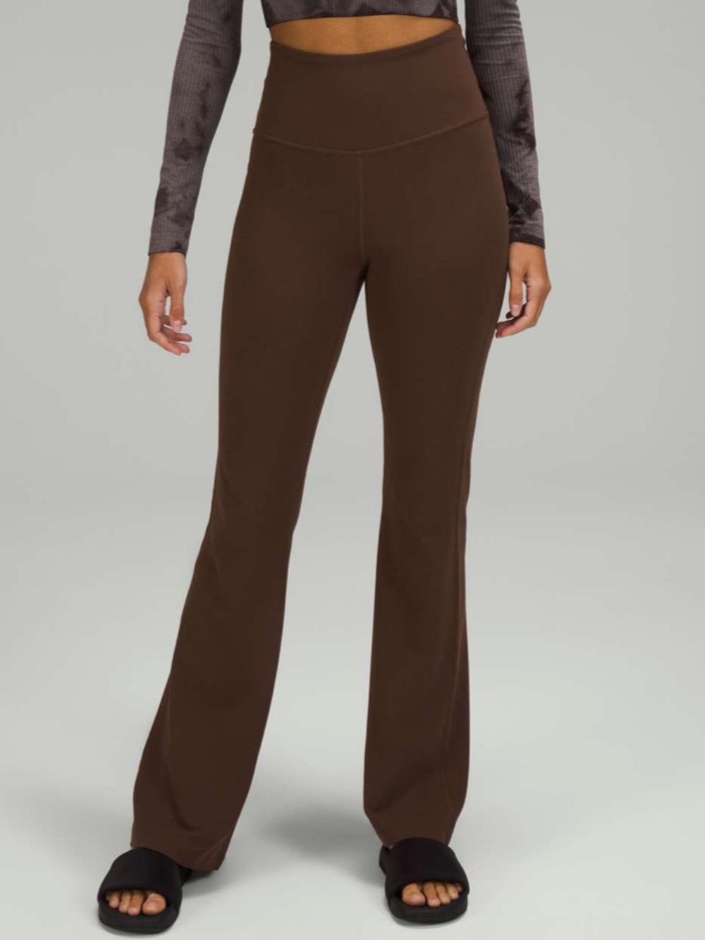 Lululemon Groove Super-High-Rise Flared Pant Nulu